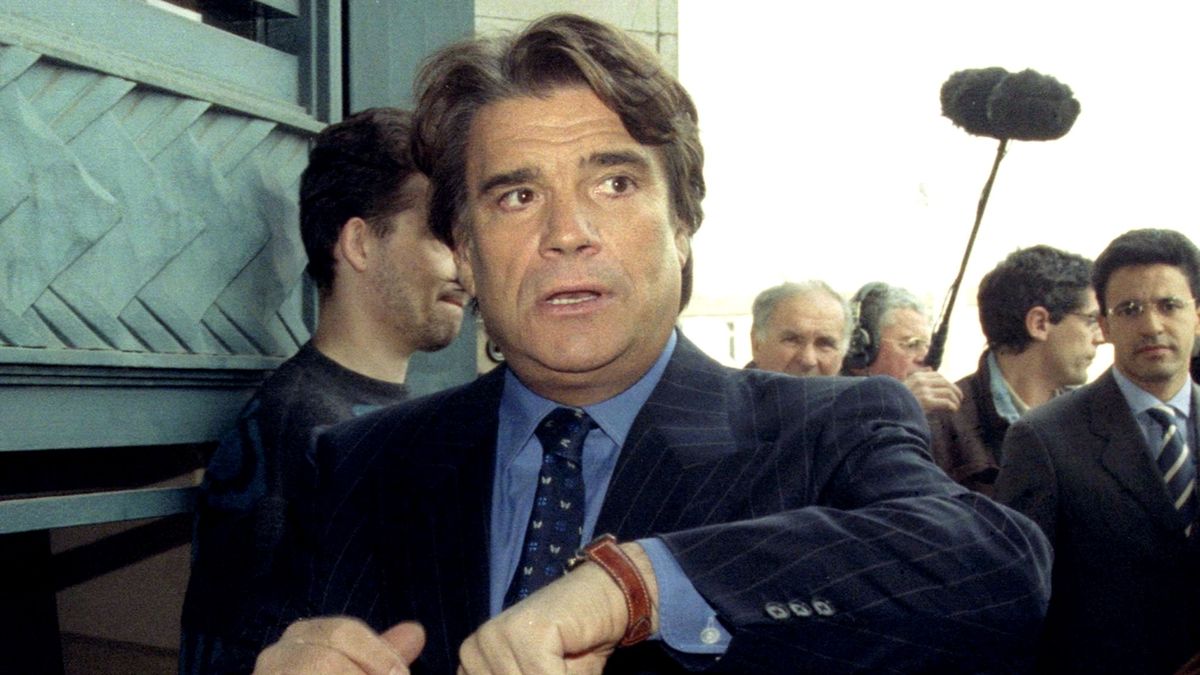 L’homme d’affaires français, ancien propriétaire d’Adidas et homme politique Bernard Tapie est décédé
